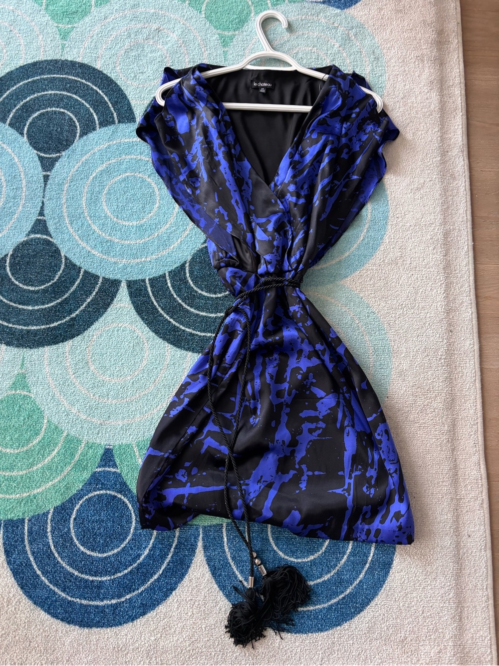 Le Chateau Black & Cobalt Blue Printed V-Neck Dress